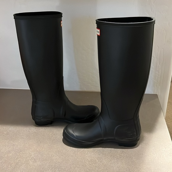 Hunter Tall Black Rubber Boots - Picture 12 of 15
